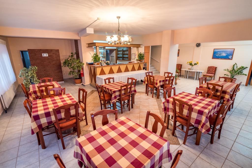 Dionisos Hotel Митикас Экстерьер фото